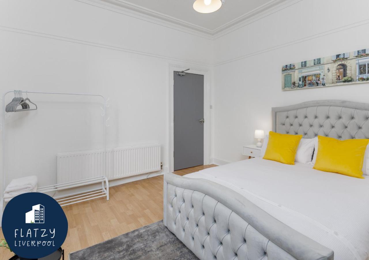 Flatzy - 6 Bed Oasis Close To Football Stadiums Liverpool Eksteriør bilde