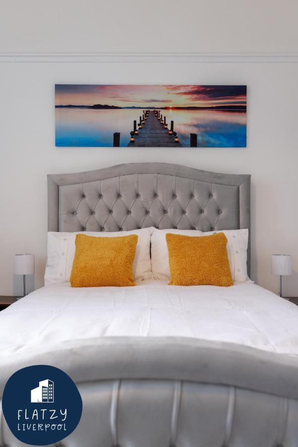Flatzy - 6 Bed Oasis Close To Football Stadiums Liverpool Eksteriør bilde